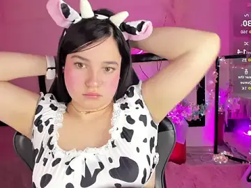 Julieth_Caandy  live sex cam