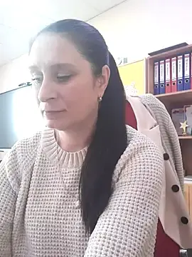MiraLisar  live sex cam
