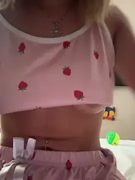 Valery2805  live sex cam