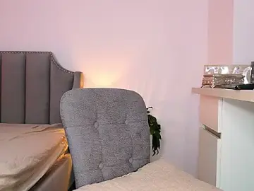 WowMila  live sex cam