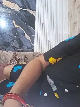 Desiriya14  live sex cam