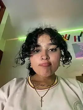 Maryale01  live sex cam