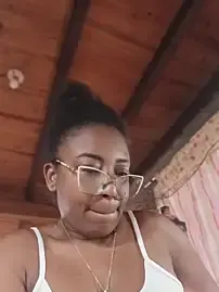 ChanneldelaCroix  live sex cam