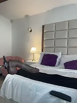 Giiabloom_  live sex cam