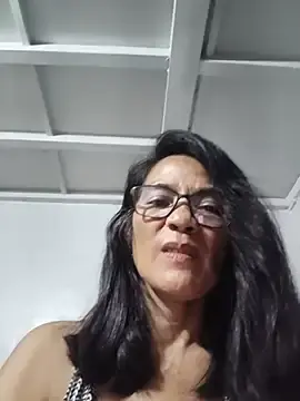 ImYourWoman_55  live sex cam