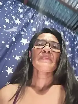 ImYourWoman_55  live sex cam