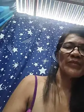 ImYourWoman_55  live sex cam