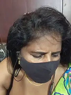 Siri-Tamil-Telugu  live sex cam