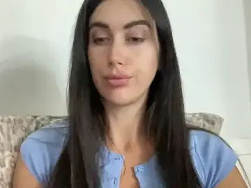 Talyo19  live sex cam