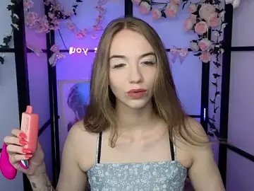 ToniRaymon  live sex cam