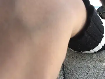 Yasmine_30  live sex cam