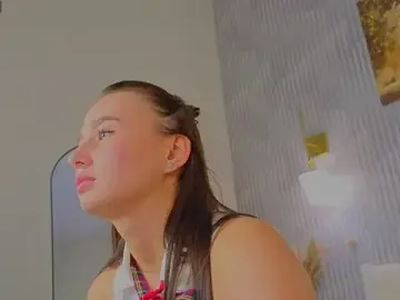 _Kiki_angelll_  live sex cam