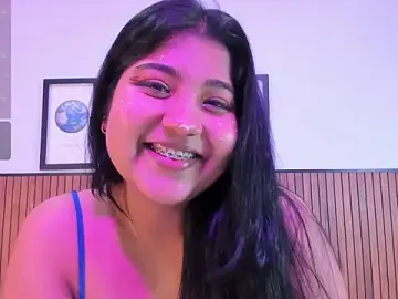 Mysticlatina1  live sex cam