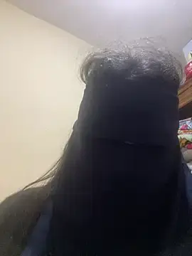 Sara69skx  live sex cam