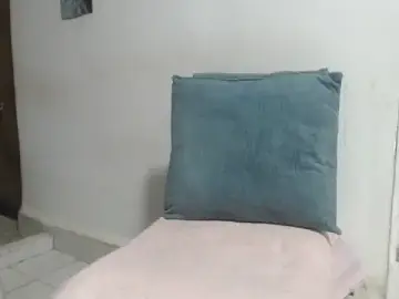 Sweetkloeey1  live sex cam