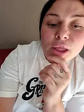 AliceX69  live sex cam
