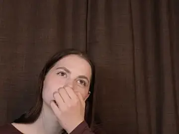 CarolannMirjah  live sex cam