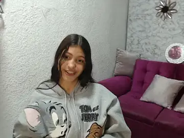 Evagirl69  live sex cam