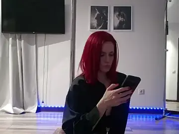 Helga_stipper  live sex cam