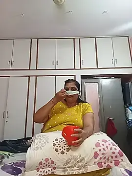 Ragavi-kannada-telugu  live sex cam