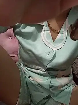 Susu_k9  live sex cam