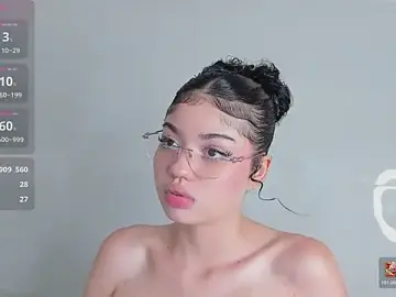 Chloe_cortez  live sex cam