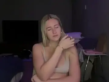 Itssosierra  live sex cam