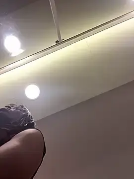 Zyrastorm  live sex cam
