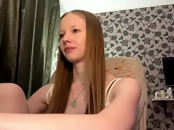 DionnaStrech  live sex cam