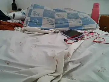 Dirty_hoe20  live sex cam