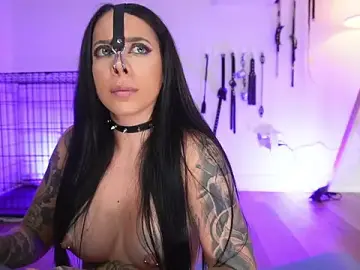 Eva-savage  live sex cam
