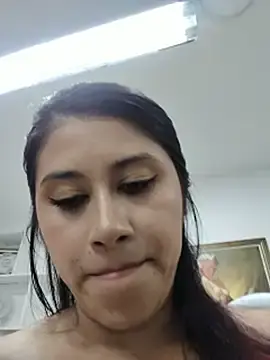 Karlagonzales_  live sex cam