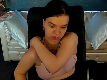 KatrinPearlsss  live sex cam