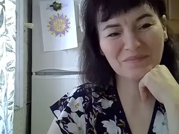 Krystal_82  live sex cam