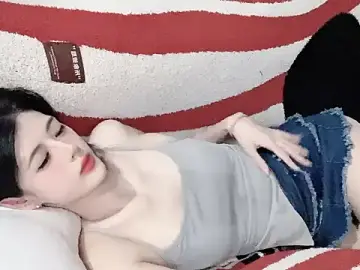 Nuomio  live sex cam