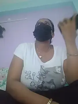 Soman678  live sex cam