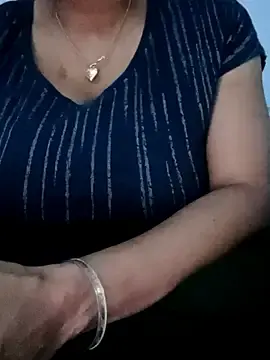 Soman678  live sex cam