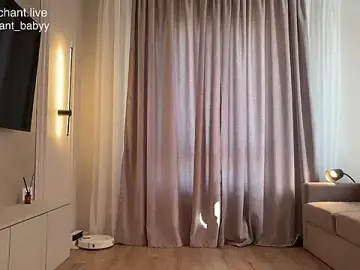 Enchant_baby  live sex cam