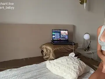 Enchant_baby  live sex cam