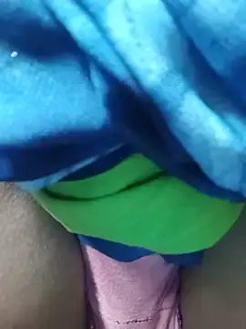 Jaanucuteverma89  live sex cam