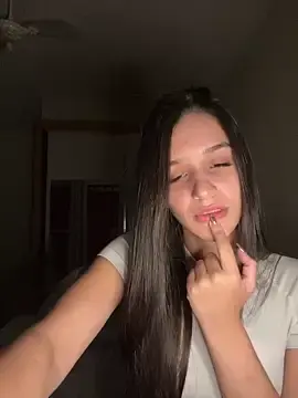 Julhya_duarte  live sex cam