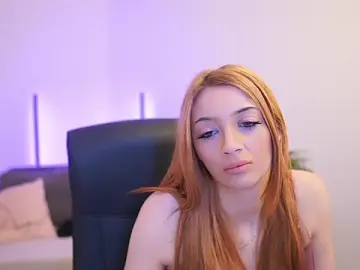 Wildthoughts18  live sex cam