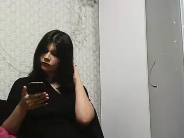 Yawwwwws  live sex cam