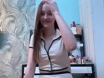 CarolOttum  live sex cam