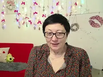 EmilyL0ve  live sex cam