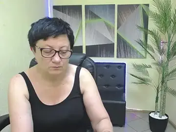 EmilyL0ve  live sex cam