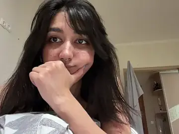 PaintedDisplay  live sex cam