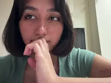 PaintedDisplay  live sex cam