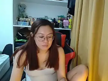 Crizzybel  live sex cam