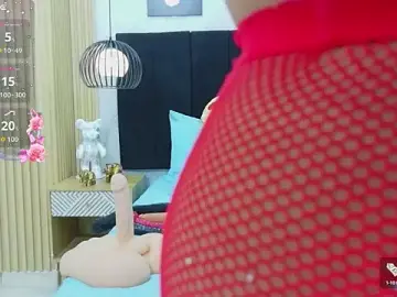 Cutepetitee  live sex cam